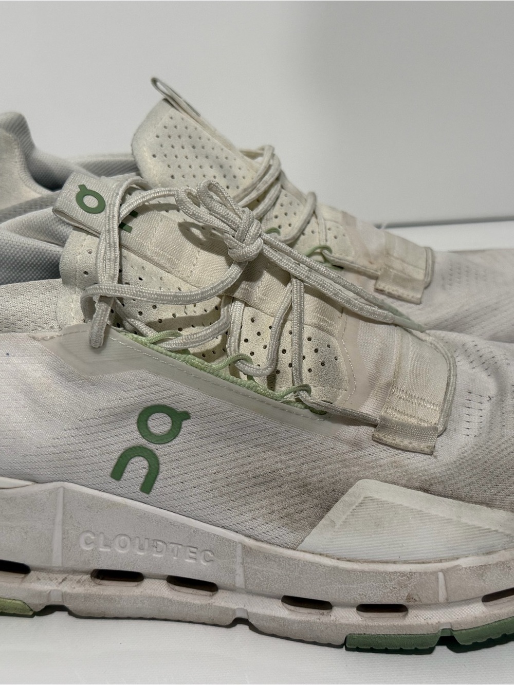 On Running Cloudnova Men's Sneakers in White with Light Green Accents - Picture 9 of 11